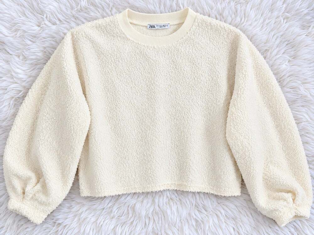 Zara Womens Cream Teddy Fleece Cropped Crew Neck Soft Cozy Sweater Size Small